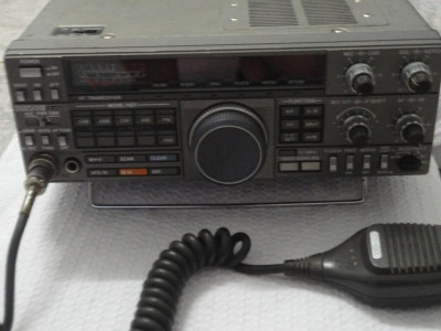 Rádio HF Kenwood mod.TS-440S