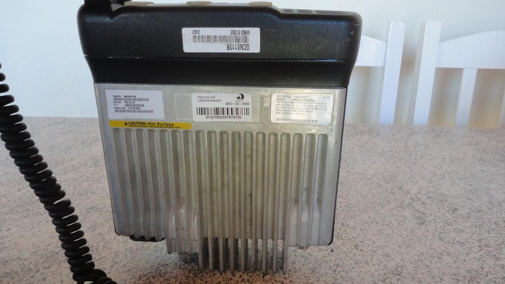 Radio amador Motorola PRO 5100 VHF — Foto 3