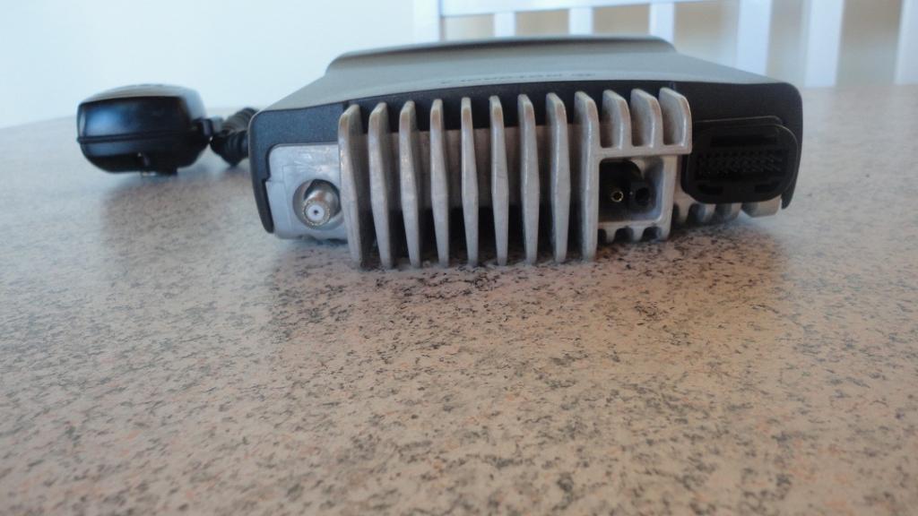 Radio amador Motorola PRO 5100 VHF — Foto 4