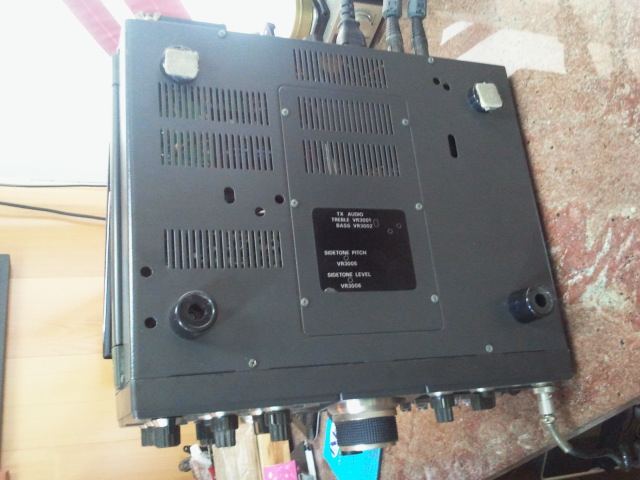 FT-102 +VFO REMOTO — Foto 3
