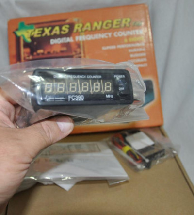 VENDIDO - VENDO FREQUENCIMETRO TEXAS RANGER - NA CAIXA SEM USO — Miniatura 2