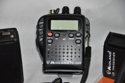 VENDO / TROCO HT PX MIDLAND 75-820 CB