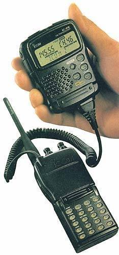 HT ICOM  ICZ1A DUAL BANDER — Foto 4