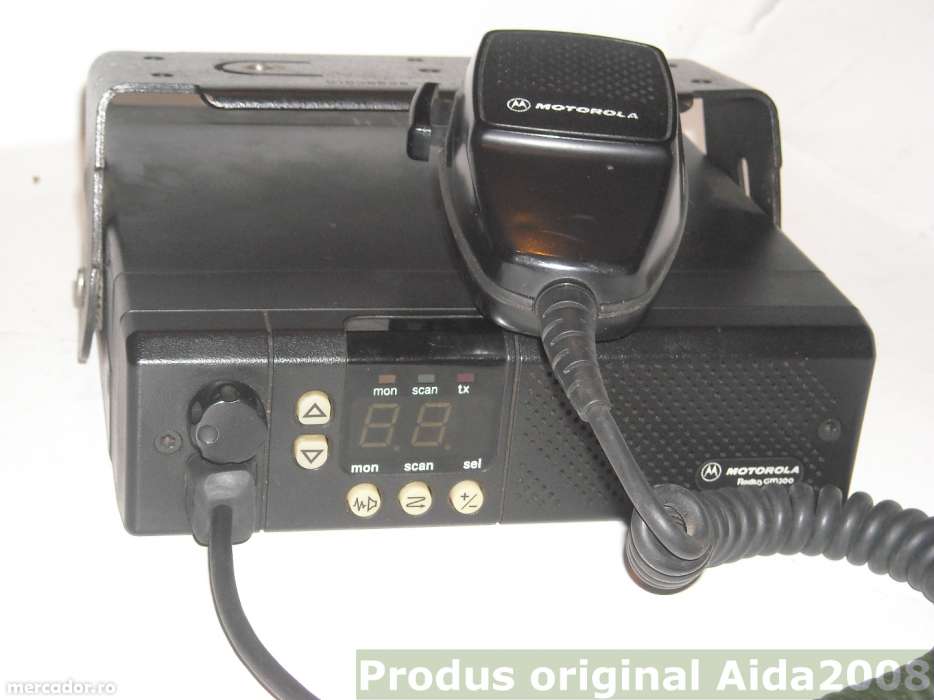 VENDO VHF MOTOROLA GM 300