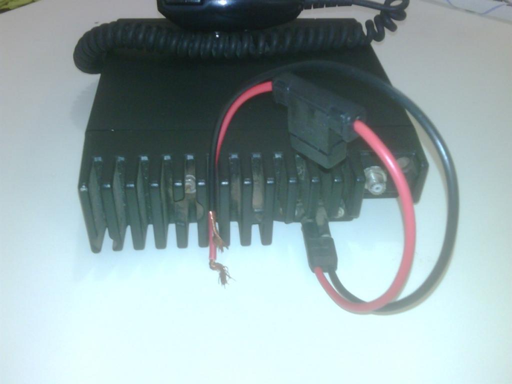 VENDO VHF MOTOROLA GM 300 — Foto 3