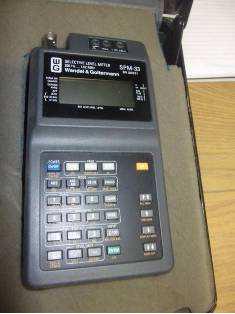 Vendo Conjunto Gerador e Medidor de Nível Seletivo W&G - GN 33 e SPM 33- R$ 1000,00 — Foto 2