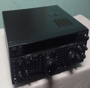FT1000MP — Foto 1