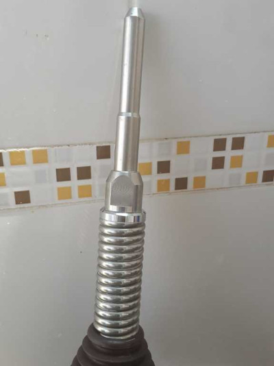 ANTENA PARRUDA PARA CAMINHONET OU CAMINHÃO MARCA ICOM — Miniatura 2
