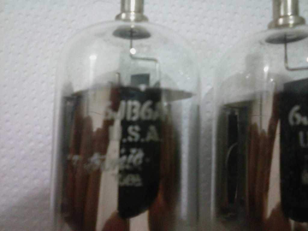 SÓ ESTE FIM DE.SEMANA par de valvulas 6jb6a R$ 150