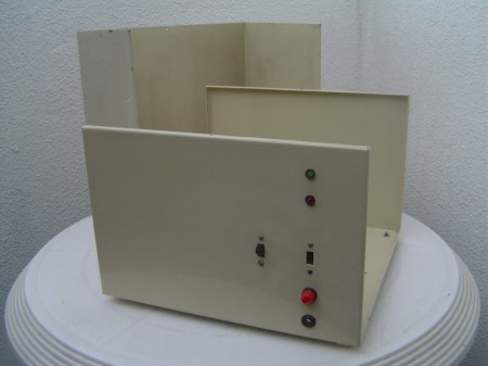 Caixa metalica — Foto 2