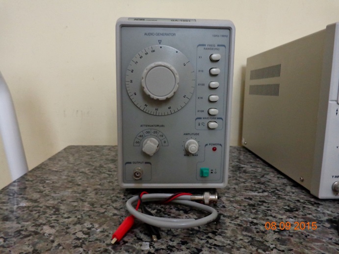 Vendo ou troco gerador de áudio e osciloscópio — Foto 3
