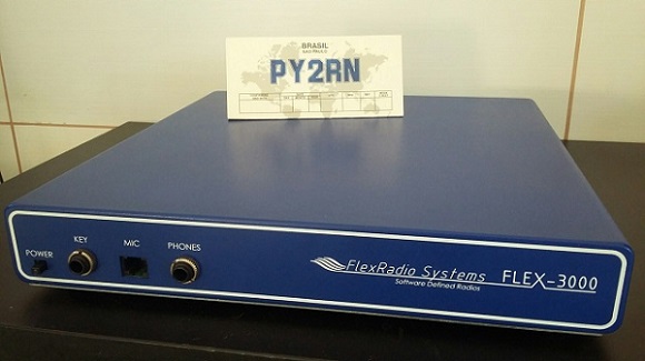 Flex-3000 SDR Transceiver 1.8-54MHz 100W Acoplador Interno — Foto 3