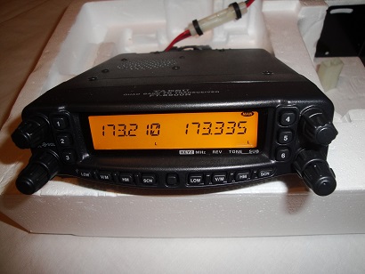 YAESU FT8900-R valor R$2.000,00 — Foto 3