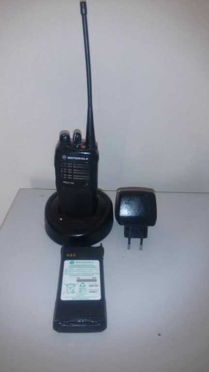 MOTOROLA PRO 5150 UHF — Foto 1