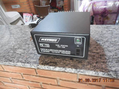 VENDO OU TROCO FONTE MAXTRON VHF 23A. — Miniatura 2