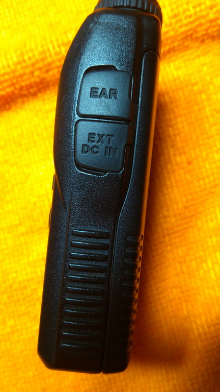 Vendo HT Yaesu VX-3R — Foto 5