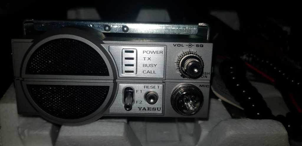 Rádio yaesu vhf/ fm — Foto 1