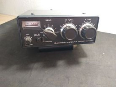Vendo ou troco acoplador Kenwood AT-130 — Miniatura 1