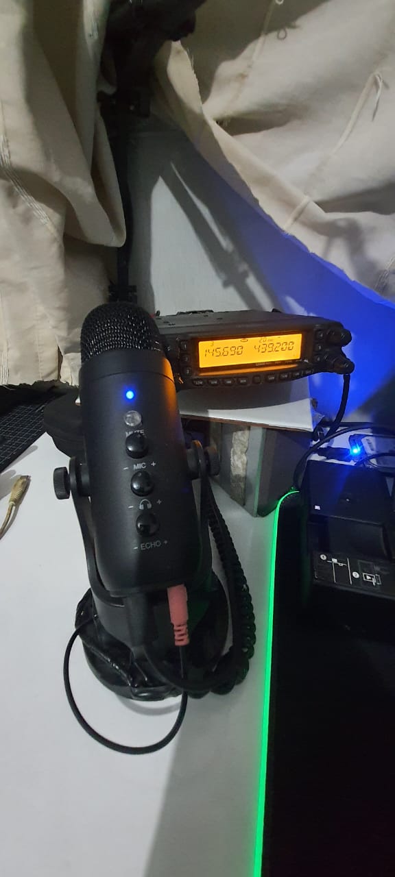 FT 8900R NA CAIXA COM PTT DE GANHO COM ECHO — Foto 5